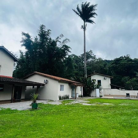 Maresias Suites エクステリア 写真